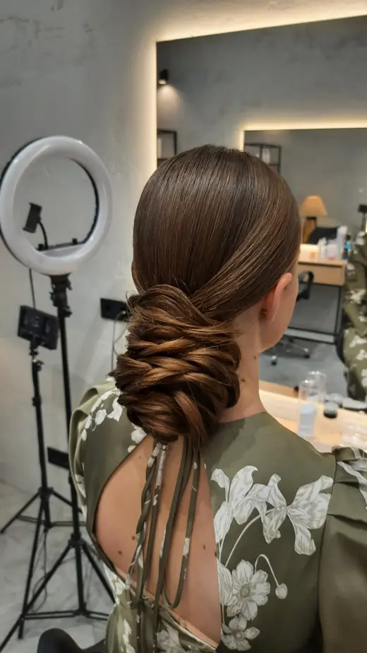 Причёски и макияж — работа салона Cut&Color